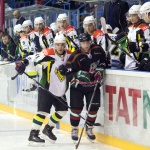 Нефтяник - Титан