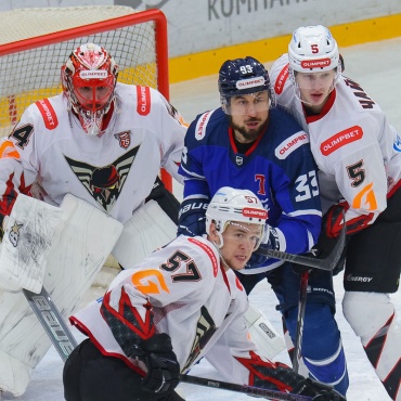 Торпедо-Горький - Омские Крылья