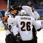 Нефтяник - Молот-Прикамье