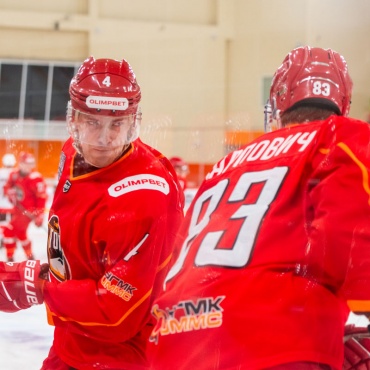 1/8 плей-офф: Горняк-УГМК - Молот