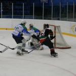 Нефтяник - Торос