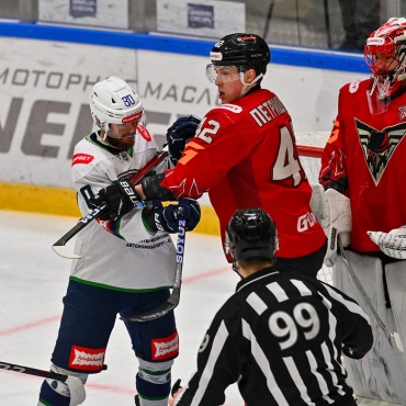 Омские Крылья - Югра