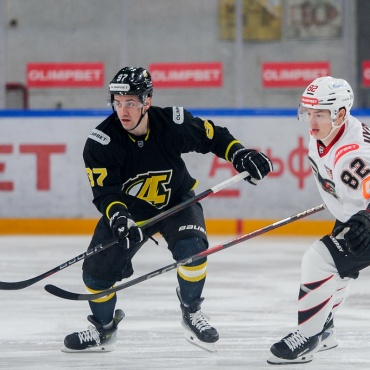 Дизель - Омские Крылья