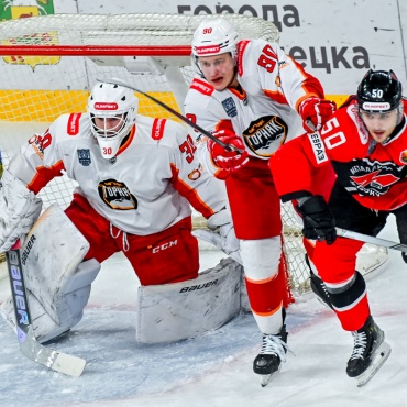 1/4 плей-офф: Металлург - Горняк-УГМК