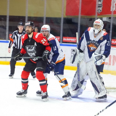 Нефтяник - Магнитка