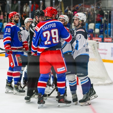 АКМ - Динамо-Алтай