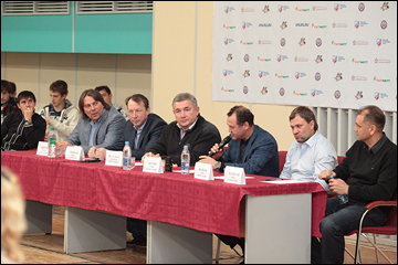 Встреча "Нефтяника" с болельщиками