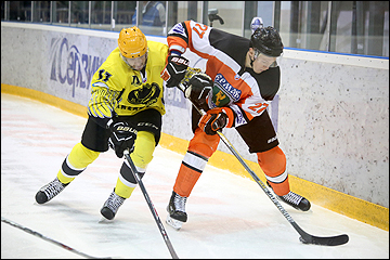 Глеб Зырянов (справа)