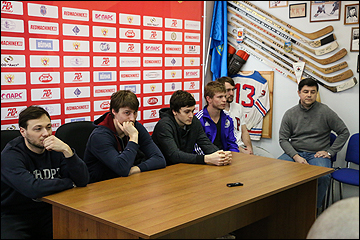 Встреча "Химика" с фанатами