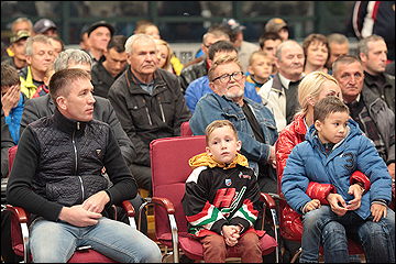 Встреча "Нефтяника" с болельщиками