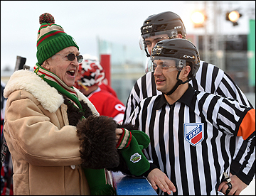 Борис Михайлов (слева)