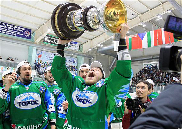 Василий Мордвинов