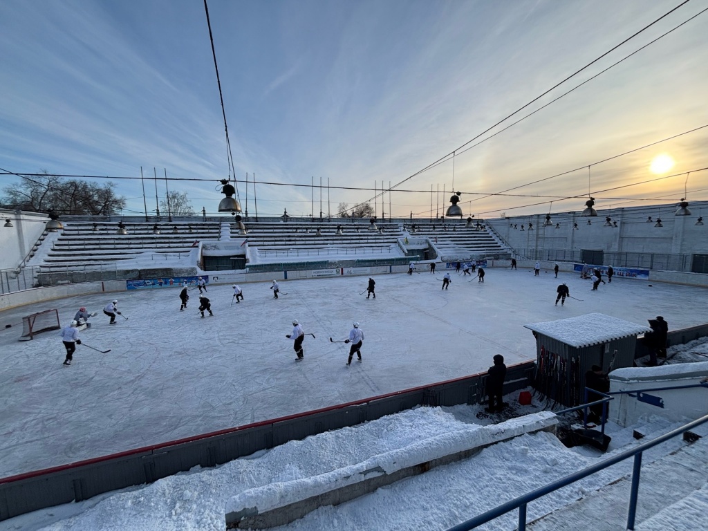 9X_GTqMxSps.jpg