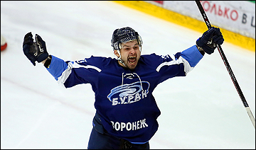 Анатолий Степанов