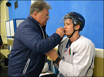 Владимир Кремлев за работой