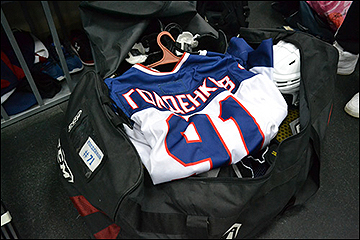 Дмитрий Голденков - сбор вещей