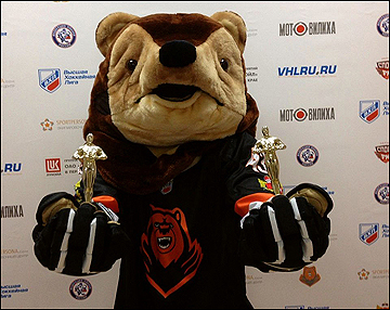 Пермский медведь поздравил Ди Каприо