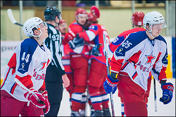 Александр Якименко (слева)